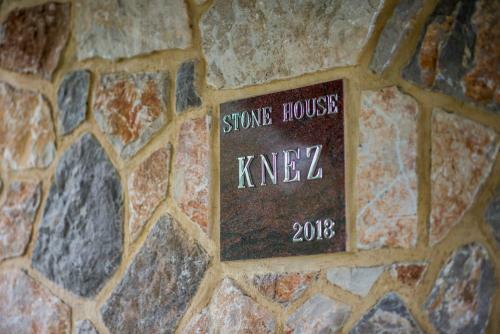 Apartamentos Stone House Knez