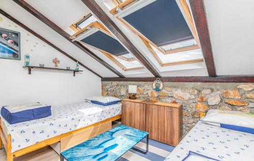 Apartamentos Stone House Knez
