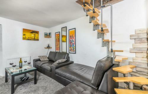 Apartamentos Stone House Knez