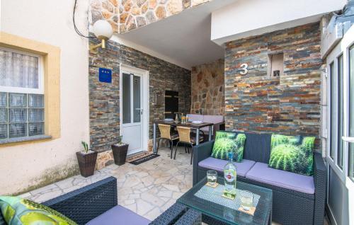 Apartamentos Stone House Knez