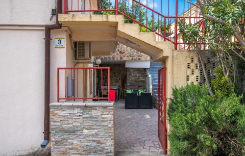 Apartamentos Stone House Knez