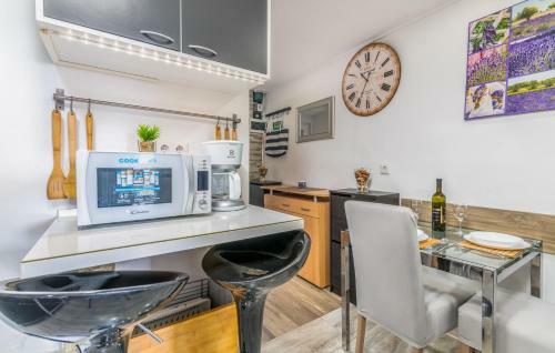 Apartamentos Stone House Knez