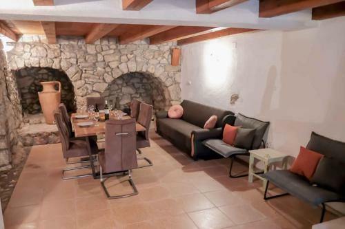 Holiday Home In Vrbnik - Insel Krk 42239