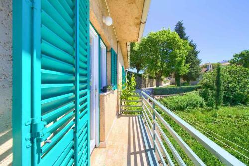 Apartment In Vrbnik/insel Krk 35995