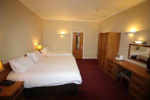 Parkstone Hotel