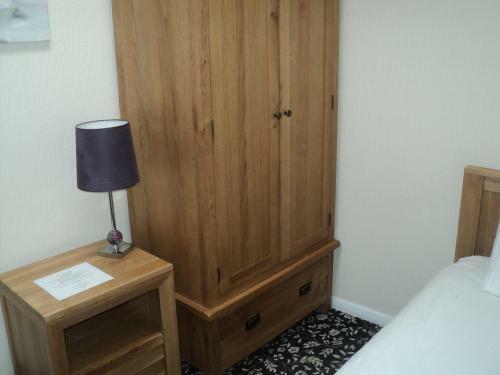 Hostal Cornerstone B&B