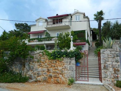 Apartments And Rooms Darinka