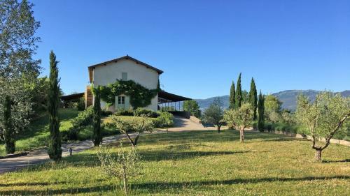 Villa Casale Ripi 8&2