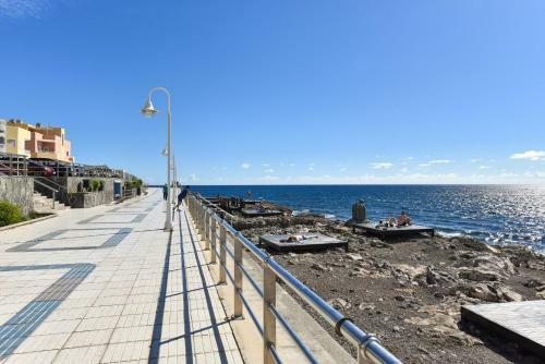 Deluxe Apartment In Cruce De Arinaga