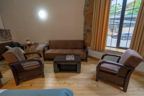 Wine Inn Borjomi Aparthotel