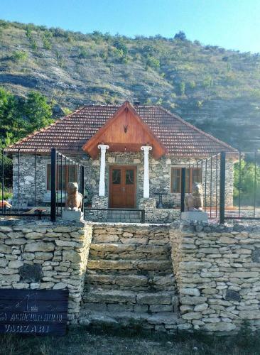 Hostal Casa Agricultorului Varzari