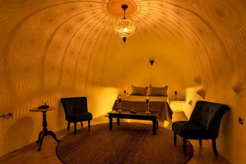 Apartamento Black Bay Caves Suites