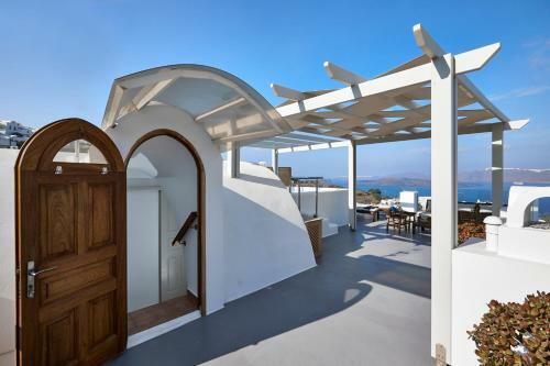 Admiral's House Santorini