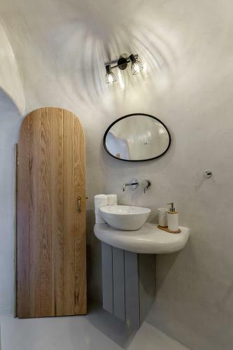 Apartamento Antron Cave House
