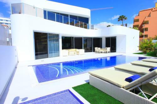 Villas Flamingo Resort