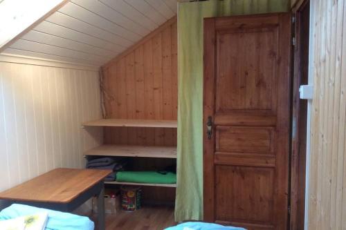 Apartamento Gem�tliche Dachwohnung Im Chalet Mit Bergblick