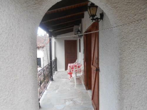 Villa Next To The Aliartos Gardens