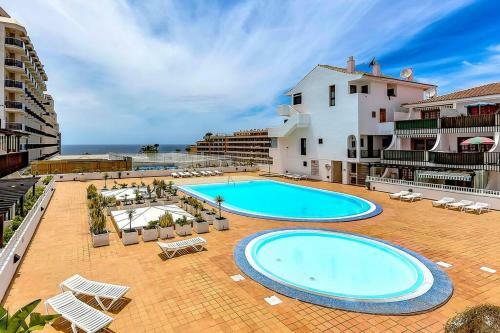 Modern Apartment In Parque Royal I