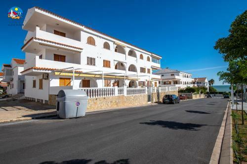 Apartamentos Hibiscus Casa Azahar
