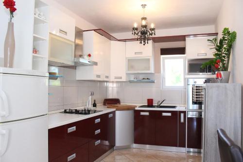 Apartments & Rooms Milena