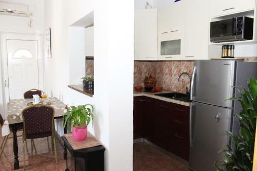 Apartments & Rooms Milena