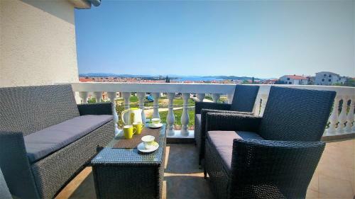 Apartments & Rooms Milena