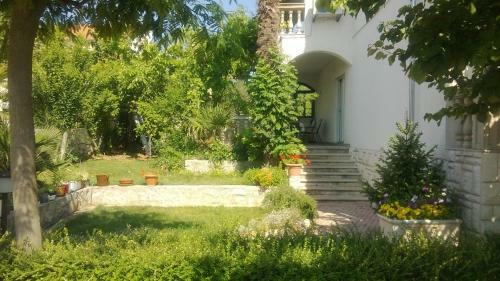 Apartments & Rooms Milena