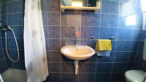 Apartments & Rooms Milena