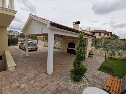 Apartments With A Parking Space Vodice - 16944