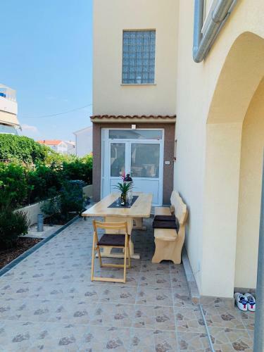 Apartments Mirela