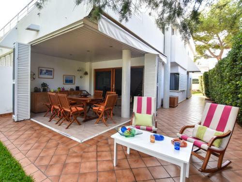 Holiday Home Es Clot