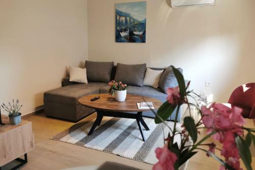 Lavender Rose Apartments