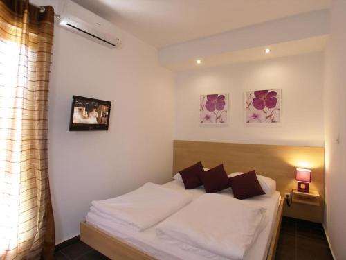 Studio Apartment In Vodice With Terrace, Air Conditioning, Wifi 4323-4