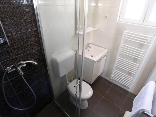 Studio Apartment In Vodice With Terrace, Air Conditioning, Wifi 4323-4