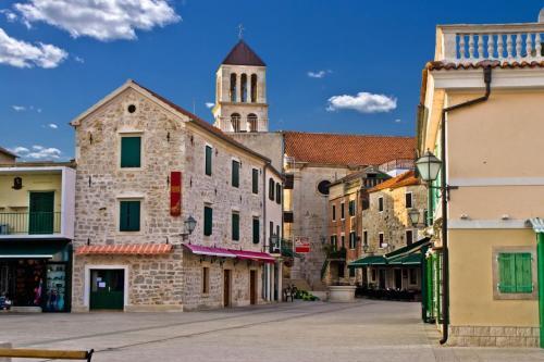 Studio Apartment In Vodice With Terrace, Air Conditioning, Wifi 4323-4