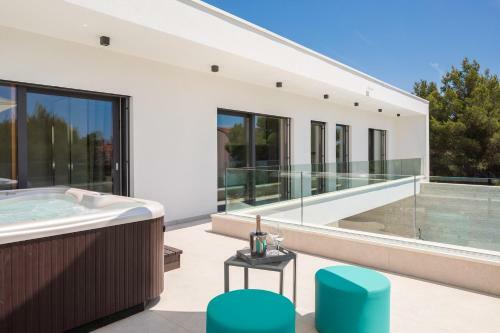 Villa Dm