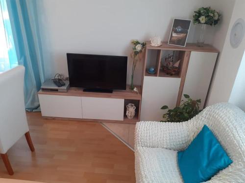 Apartments With A Parking Space Vodice - 13973
