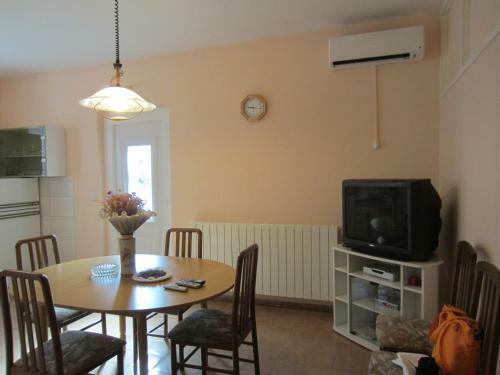 Ivic Apartments Vodice Croatia