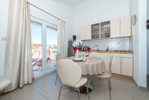Helena Lux Apartment