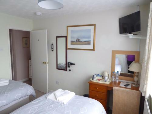 Leeward House B&B