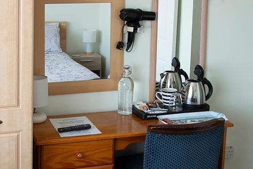 Leeward House B&B