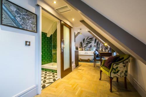 Hotel Orange Tree