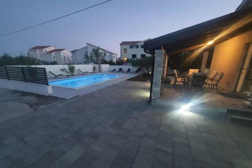 Villa House Divna