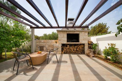 Villa House Divna