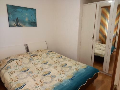 Apartmani Zlotrg