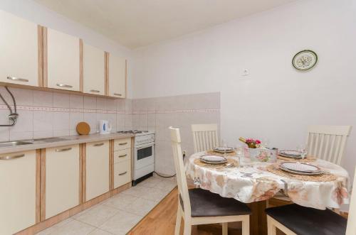 Apartments Vjeka Summer Terrace