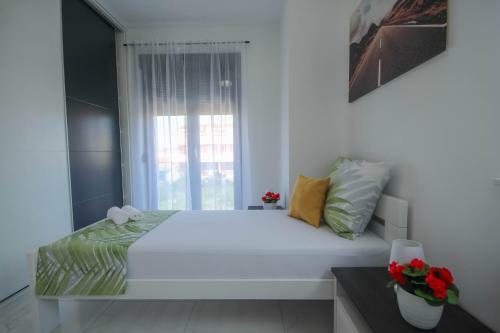 Villa Essenza Vita 650 Meters From The Beach