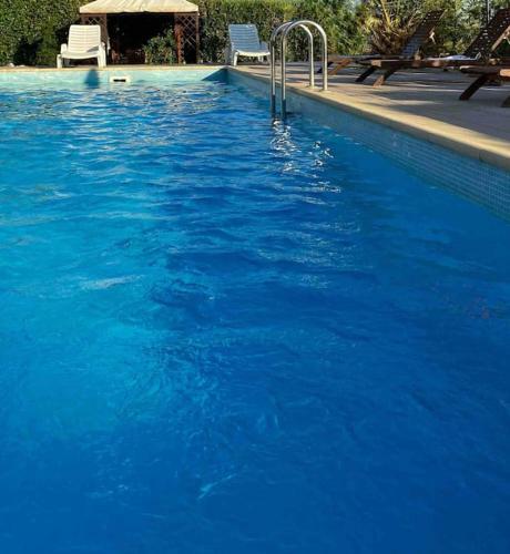 Apartamento Sea La Vie Holiday Home With Pool