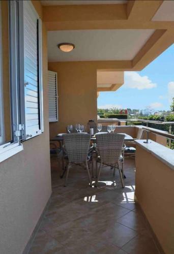 Apartamento Sea La Vie Holiday Home With Pool