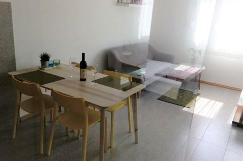 Mihailo's Nice Apartment Next To Lake